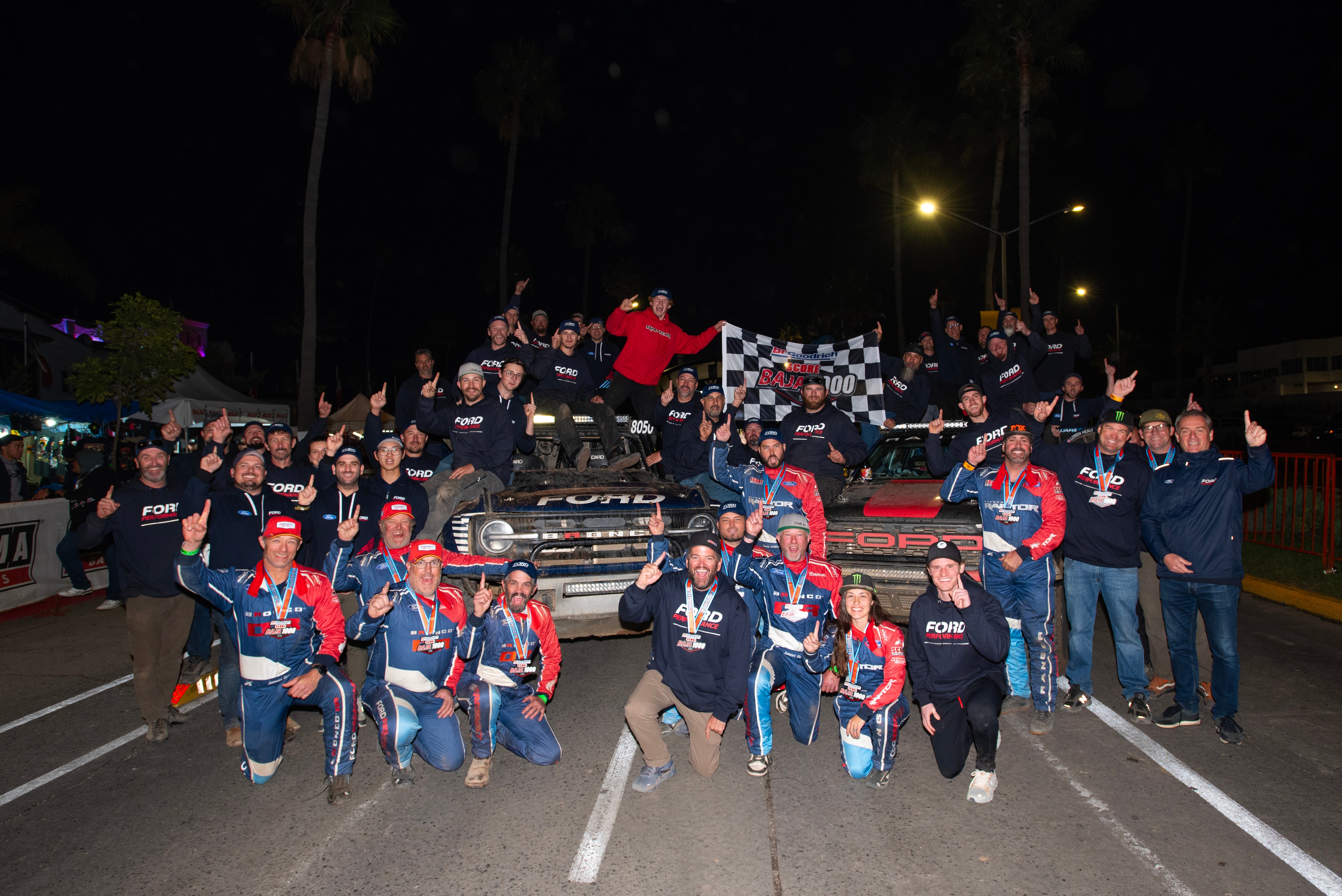 In the heart of Baja California, where the desert becomes the ultimate rival, Ford Performance celebrated an extraordinary achievement: a two-truck victory in the 2024 Baja 1000. The Bronco DR and Ford Ranger Raptor emerged triumphant after navigating hundreds of miles of brutal terrain, proving their strength in one of the toughest races on Earth.